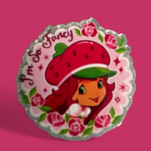 Strawberry Shortcake Pop Socket - Picture 5 of 6